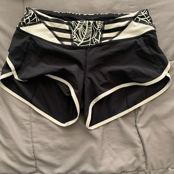 lululemon athletica Pants - Lululemon Speed run short